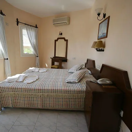 Cypriot מלון 2*
