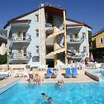 Hotel Cypriot 2*
