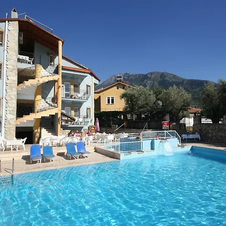 Cypriot Hotel Ölüdeniz