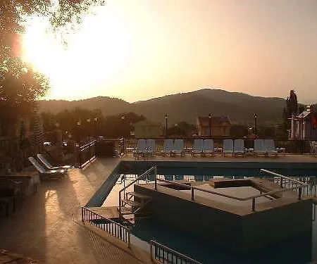 Hotel Cypriot 2*